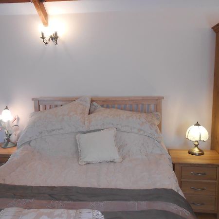 Lletygwilym, Heol Dwr Bed & Breakfast Kidwelly Dış mekan fotoğraf