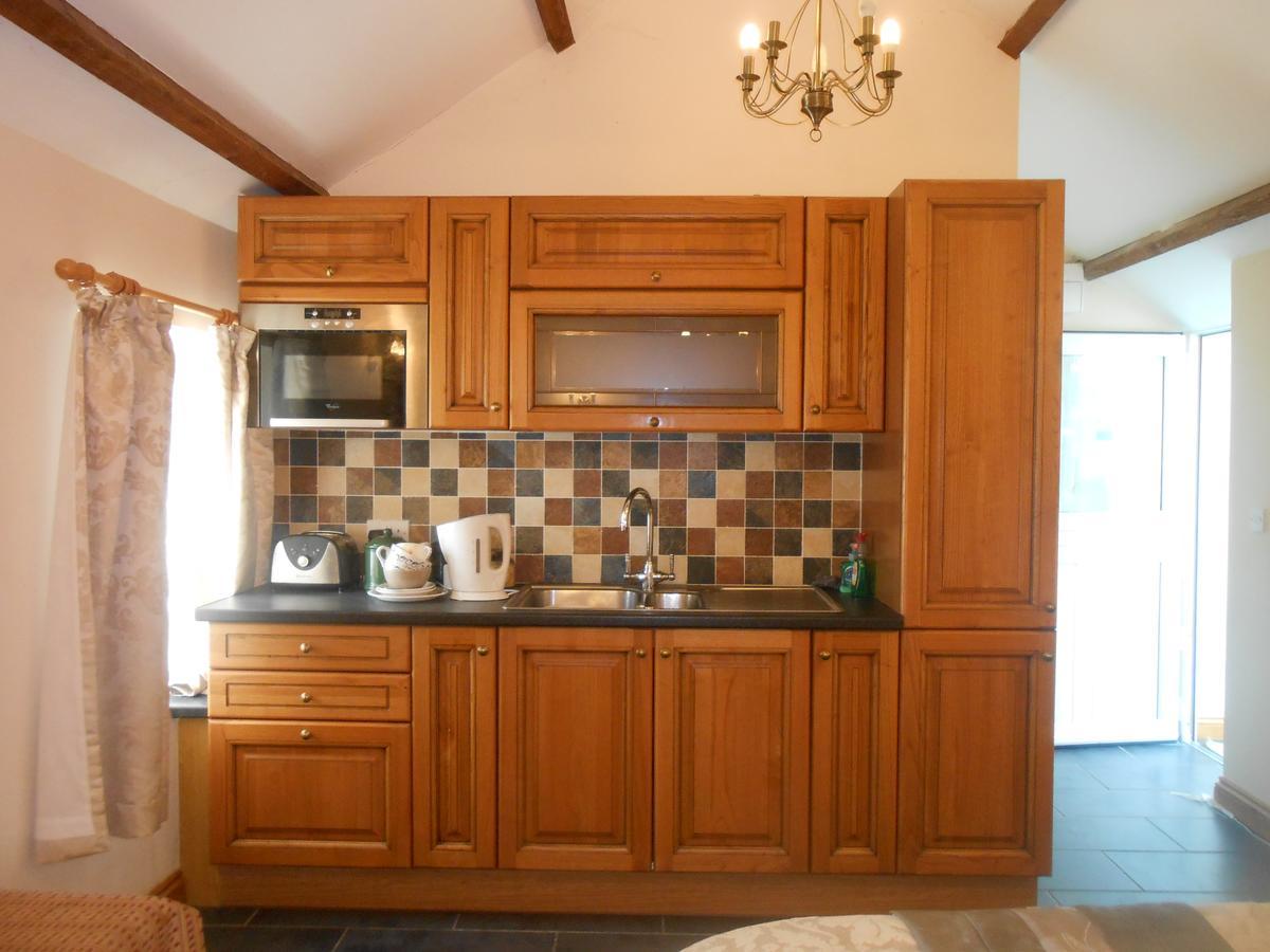 Lletygwilym, Heol Dwr Bed & Breakfast Kidwelly Dış mekan fotoğraf